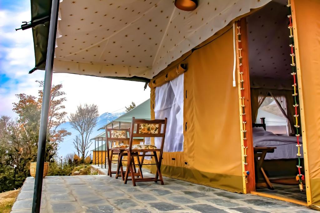 Bir Tea Factory & Tea Gardens – Sip & Stroll